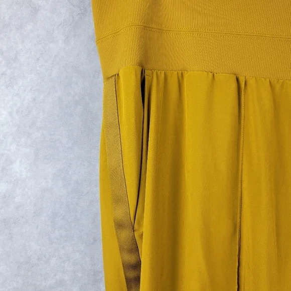 Athleta Nolita Wide Leg waistband Women's pants in Brass Yellow Size 20 #1 - Picture 7 of 14